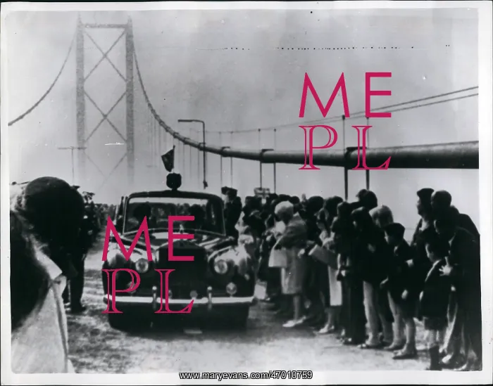 : Queen Elizabeth II, opening of new Forth Road Bridge : Queen Elizabeth II, opening of new Forth Road Bridge