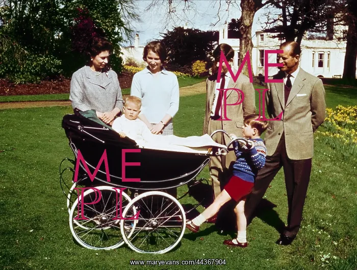 : Queen Elizabeth II, Prince Edward, Princess Anne, Prince Cha : Queen Elizabeth II, Prince Edward, Princess Anne, Prince Cha