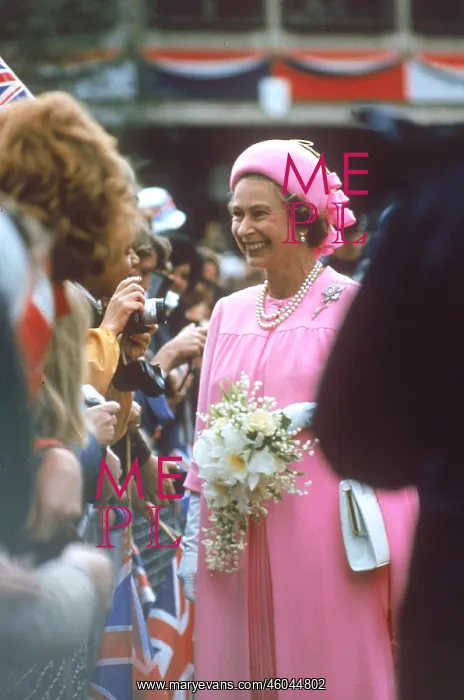 : Queen Elizabeth II - Silver Jubilee : Queen Elizabeth II - Silver Jubilee