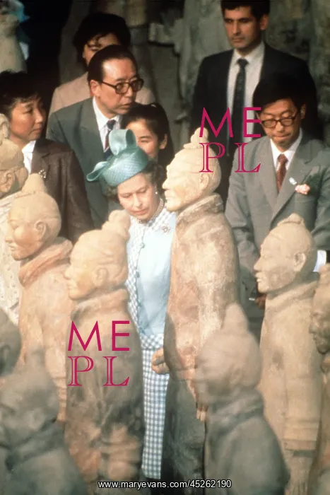 : Queen Elizabeth II on state visit to China : Queen Elizabeth II on state visit to China