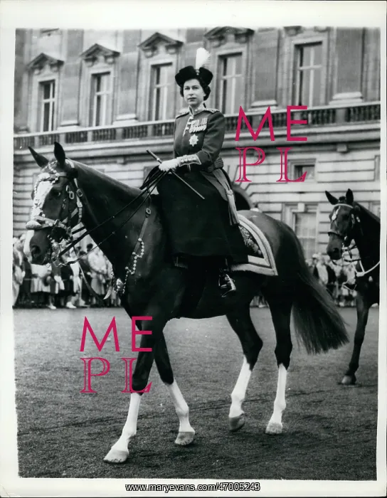 : Queen Elizabeth II, Trooping of the Colour, London : Queen Elizabeth II, Trooping of the Colour, London