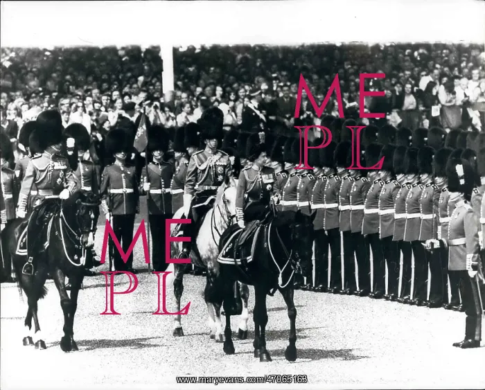 : Queen Elizabeth II, Trooping of the Colour, London : Queen Elizabeth II, Trooping of the Colour, London
