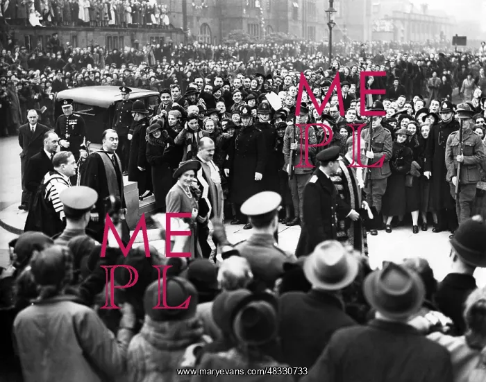 : Queen Elizabeth and King George VI on their : Queen Elizabeth and King George VI on their