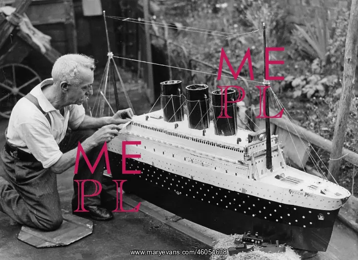 : Queen Mary model : Queen Mary model