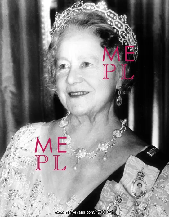 : Queen Mother : Queen Mother