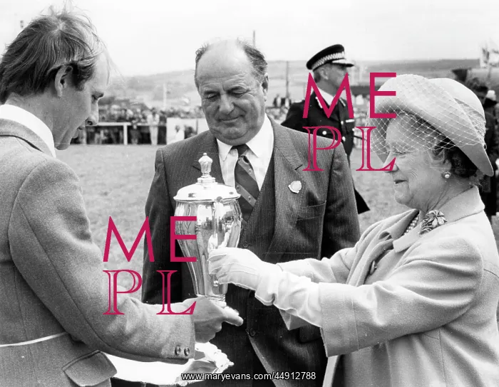 : Queen Mother at the Royal Cornwall Show : Queen Mother at the Royal Cornwall Show