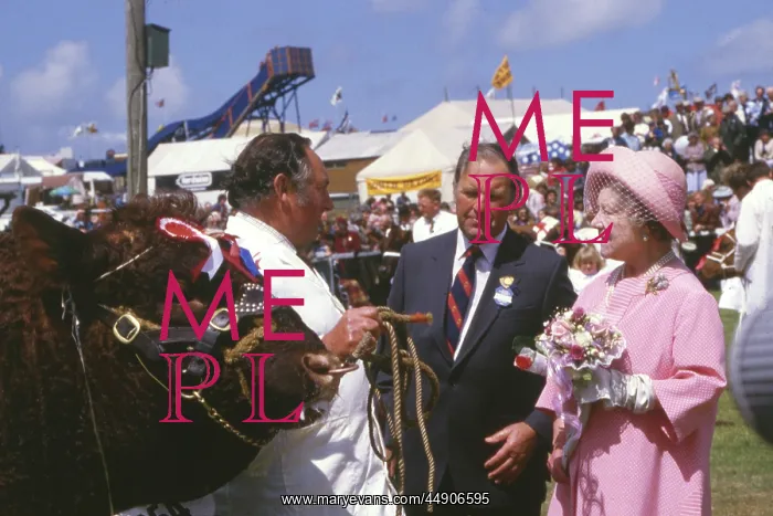 : Queen Mother at the Royal Cornwall Show, Wadebridge : Queen Mother at the Royal Cornwall Show, Wadebridge