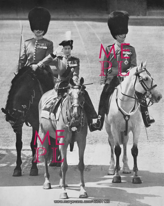 : The Queen salutes on horseback : The Queen salutes on horseback