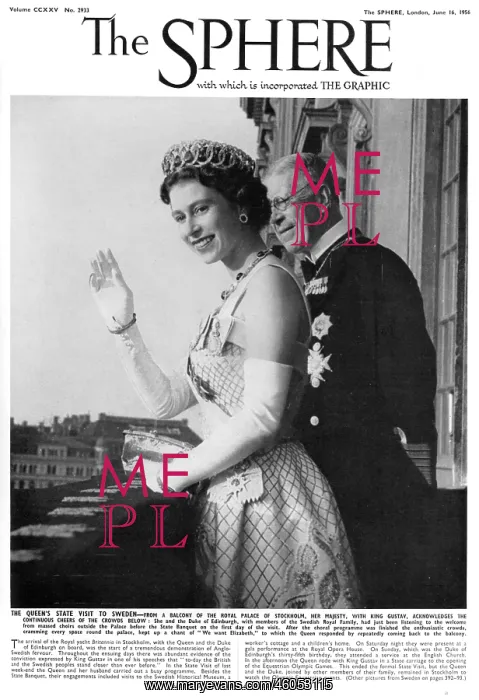 : The Queen waves on a state visit to Sweden : The Queen waves on a state visit to Sweden