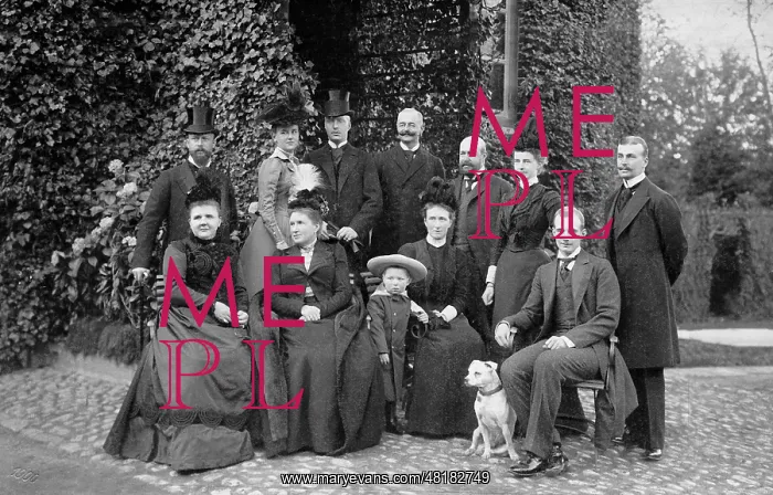 : Queen Wilhelmina of the Netherlands on a visit in Germany, 1 : Queen Wilhelmina of the Netherlands on a visit in Germany, 1
