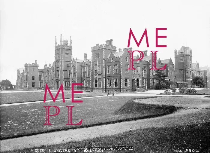 : Queen's University, Belfast : Queen's University, Belfast