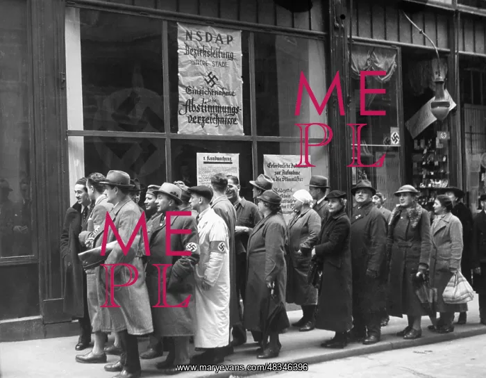 : Queue before the inspection of the voting directories : Queue before the inspection of the voting directories