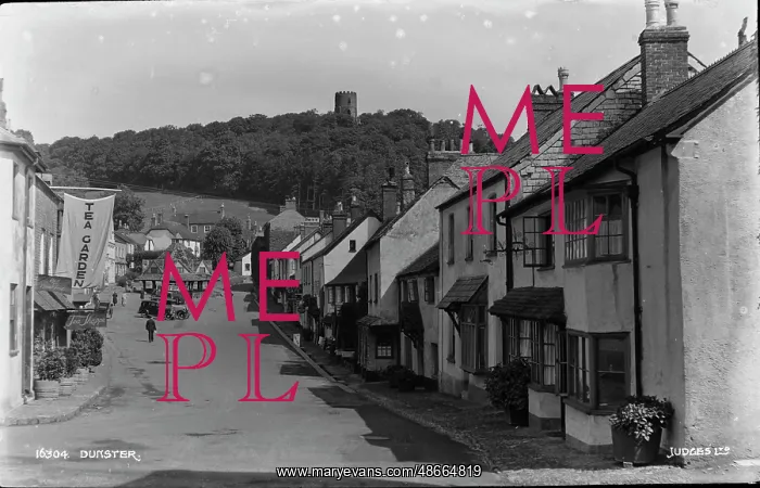 : A Quiet Day in Dunster : A Quiet Day in Dunster