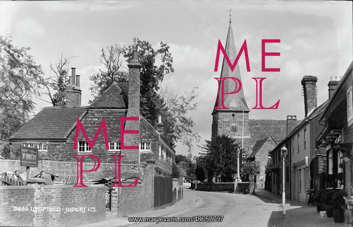 : A Quiet Street in Lindfield : A Quiet Street in Lindfield
