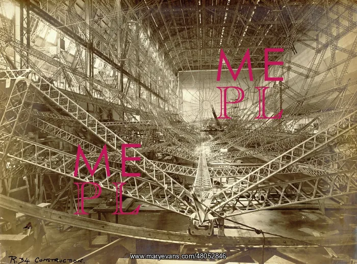 : The R34 under construction in the Beardmore factory : The R34 under construction in the Beardmore factory