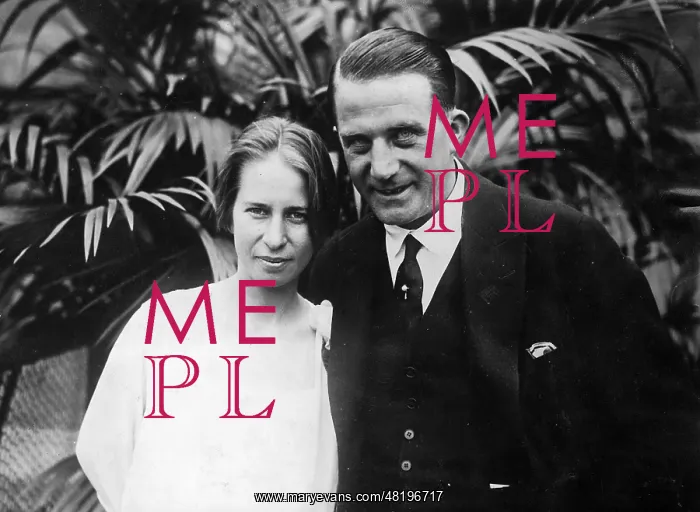  : The racer Clarenore Stinnes and her fiance Axel Soderstrom