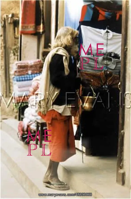  : RACIAL / NEPAL BEGGAR 1992