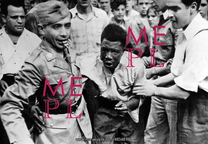 : Racial unrest in the USA, 1943 : Racial unrest in the USA, 1943