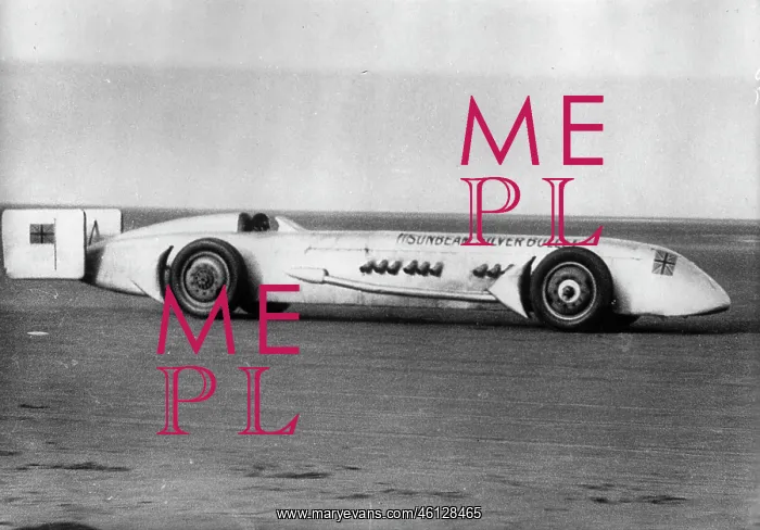 : Racing car : Racing car