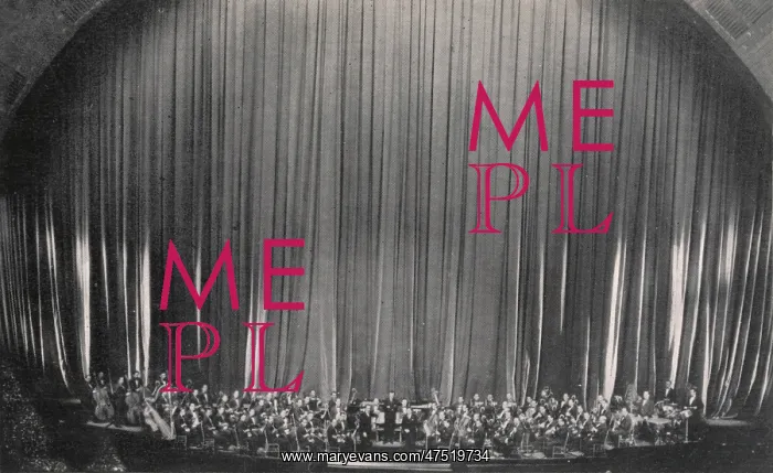  : Radio City Music Hall