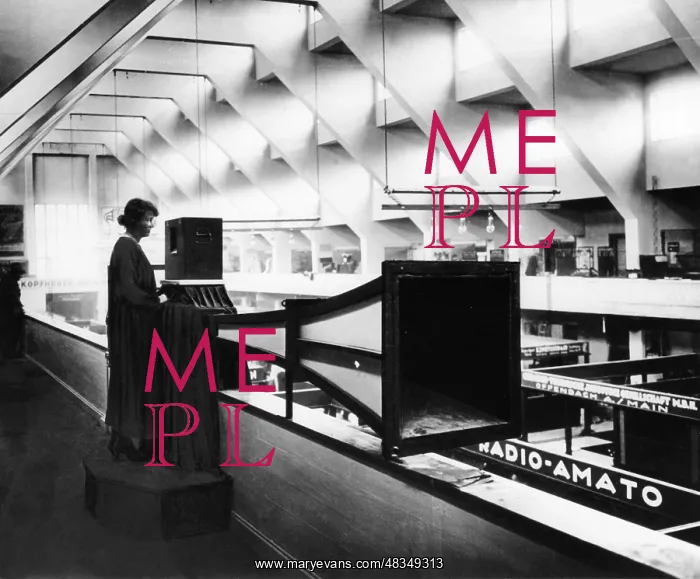 : Radio exhibition in Berlin, 1924 : Radio exhibition in Berlin, 1924