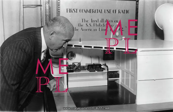 : Radio World's Fair in Madison Square : Radio World's Fair in Madison Square