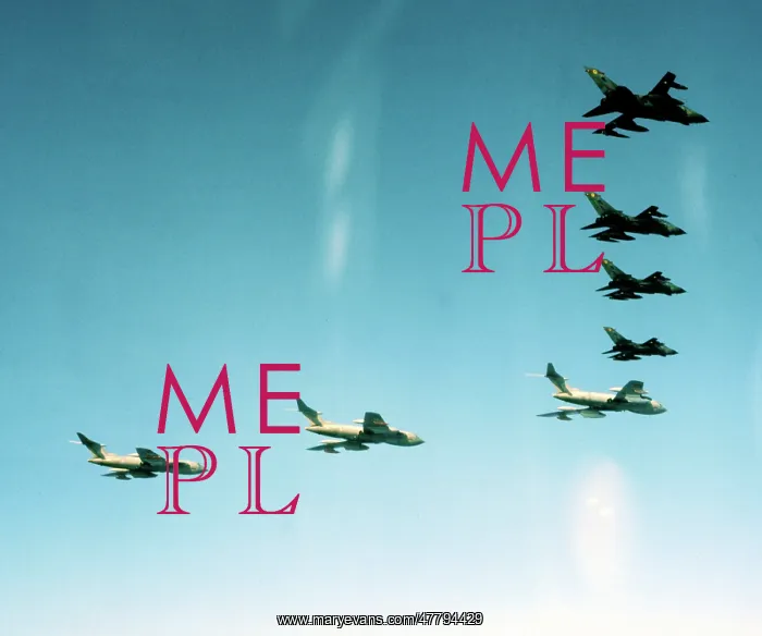 : RAF - 3x Handley Page Victor K.2 + 4x Tornado GR.1 bombers : RAF - 3x Handley Page Victor K.2 + 4x Tornado GR.1 bombers