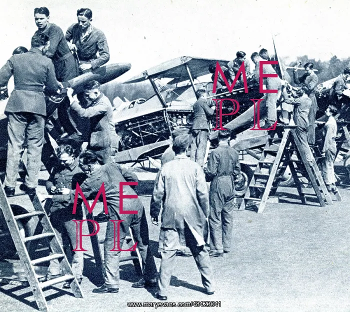  : RAF cadets stripping planes, WW2