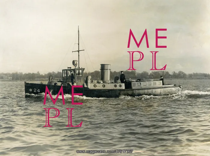 : RAF launch 24, 36 foot pinnace, MM1400 : RAF launch 24, 36 foot pinnace, MM1400