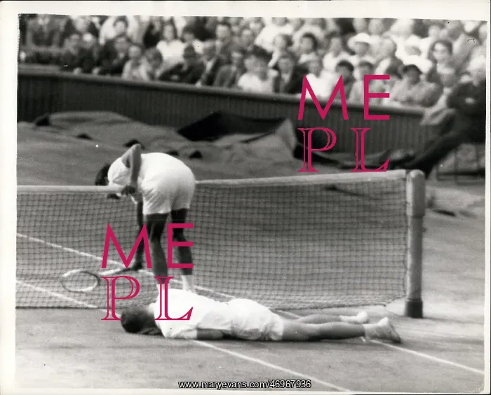 : Rafael Osuna and Dennis Ralston, doubles match, Wimbledon : Rafael Osuna and Dennis Ralston, doubles match, Wimbledon