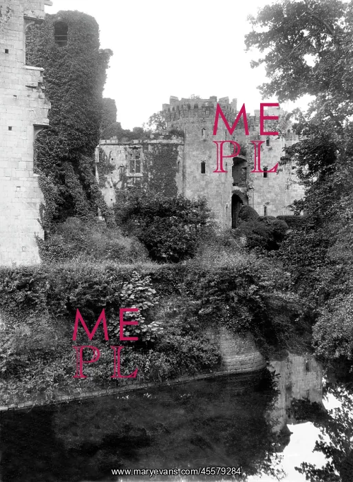  : Raglan, the Castle 1906