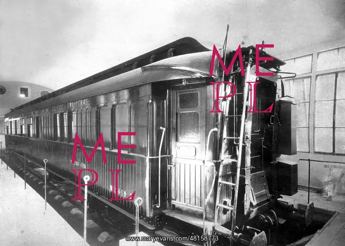 : Railroad carriage of Compiegne : Railroad carriage of Compiegne