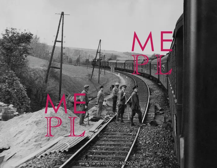 : Railroad work on a railroad line, 1934 : Railroad work on a railroad line, 1934