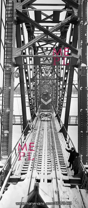 : Railway bridge across Pinega river, 1970 : Railway bridge across Pinega river, 1970