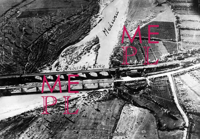 : Railway bridge above the rier Meduna, 1918 : Railway bridge above the rier Meduna, 1918