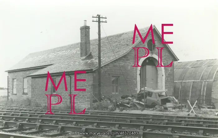 : Railway Engine Shed - (Highland Railway) : Railway Engine Shed - (Highland Railway)
