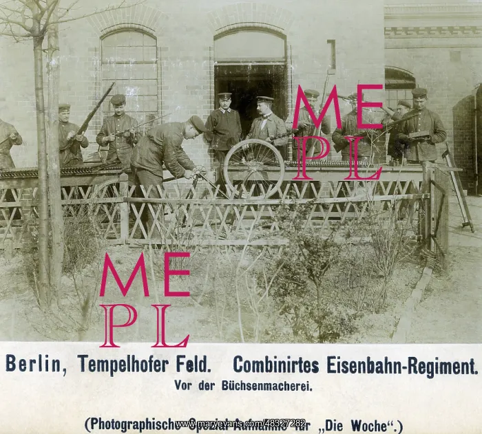 : Railway regiment at the gunsmithy, 1899 : Railway regiment at the gunsmithy, 1899