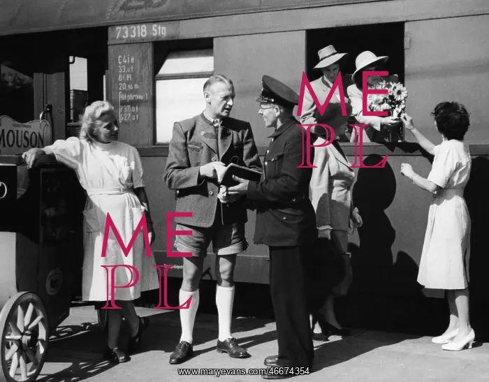 : railway, station, at the train, Germany, 1950s : railway, station, at the train, Germany, 1950s