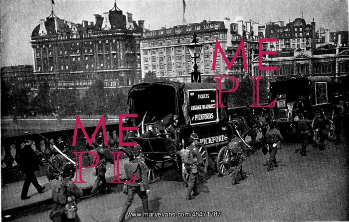 : Railway Strike, Britain, 1911. Soldiers escorting : Railway Strike, Britain, 1911. Soldiers escorting