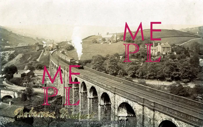 : Railway Viaduct, Dobcross, Lancashire : Railway Viaduct, Dobcross, Lancashire