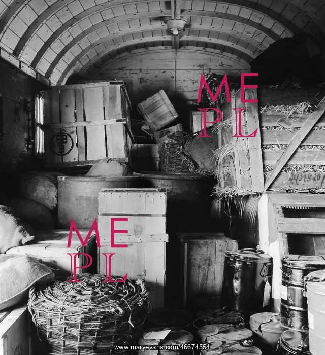 : railway, waggons, freight waggon, boxcar, interior : railway, waggons, freight waggon, boxcar, interior