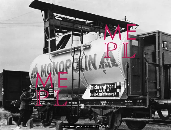 : railway, waggons, freight waggons, tank car : railway, waggons, freight waggons, tank car