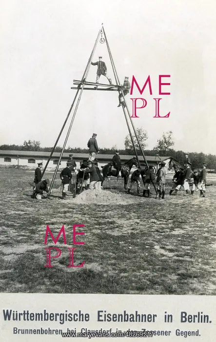 : Railwayman drilling a well, 1913 : Railwayman drilling a well, 1913