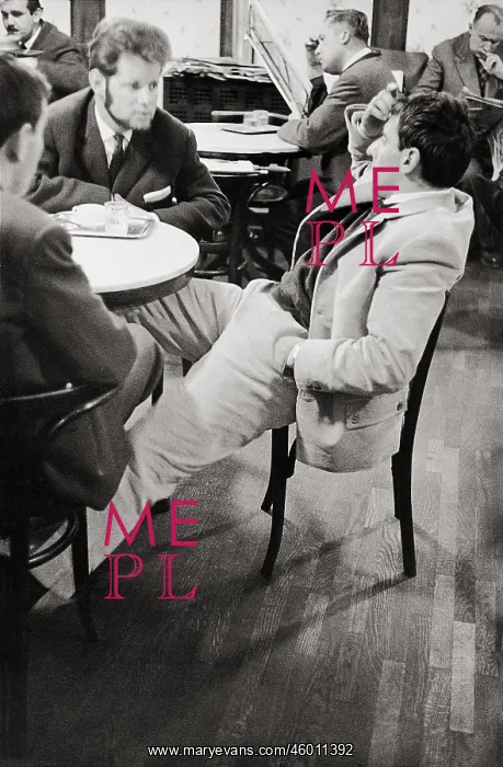 : Raimund Abraham in the Caf? Hawelka : Raimund Abraham in the Caf? Hawelka
