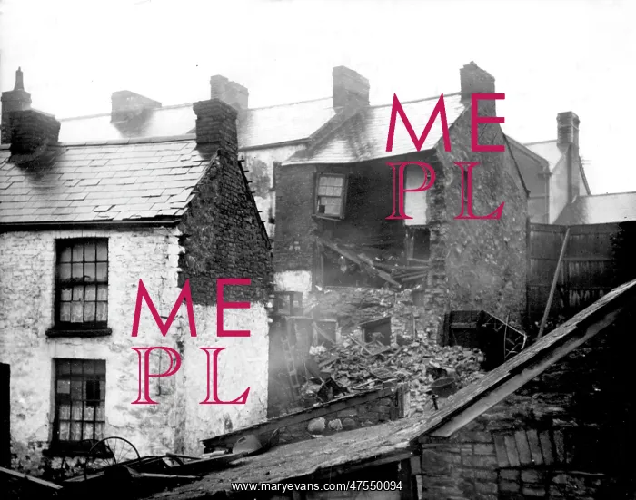 : Rain causes house to collapse, Cwmbula, Wales : Rain causes house to collapse, Cwmbula, Wales