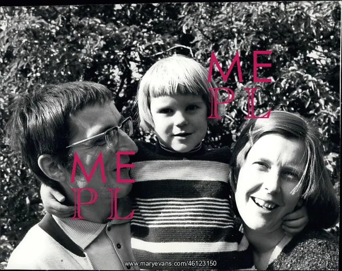 : Rainer Kubitz, Susan Allison and their daughter Beate : Rainer Kubitz, Susan Allison and their daughter Beate