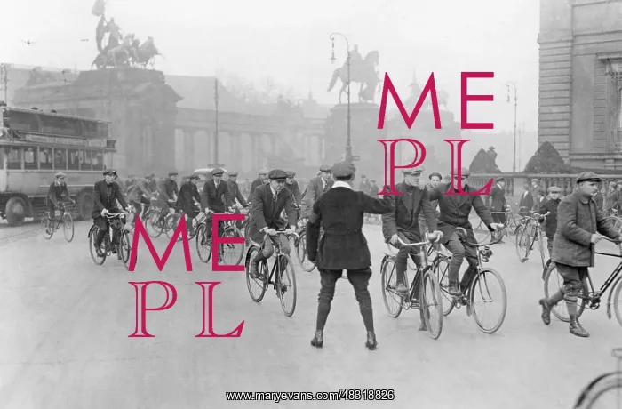 : Rally of cyclists, 1925 : Rally of cyclists, 1925