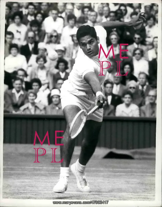  : Ramanathan Krishnan in tennis match at Wimbledon