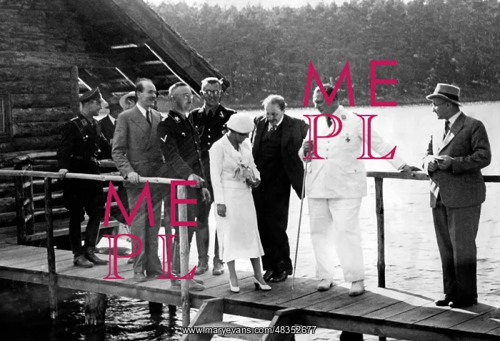 : Rambai Barni visiting the German Reich, 1934 : Rambai Barni visiting the German Reich, 1934