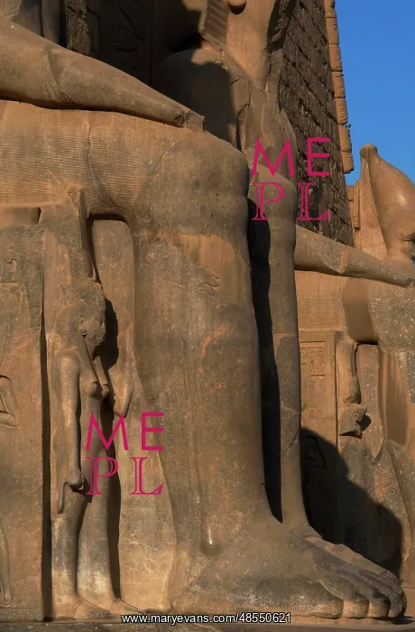 : Ramesses II. Leg : Ramesses II. Leg